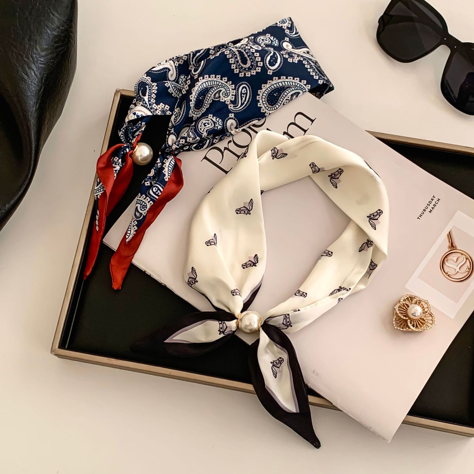 Cashew Flower Silk Scarf Effor - Ascot Neck Scarf reseña y precio