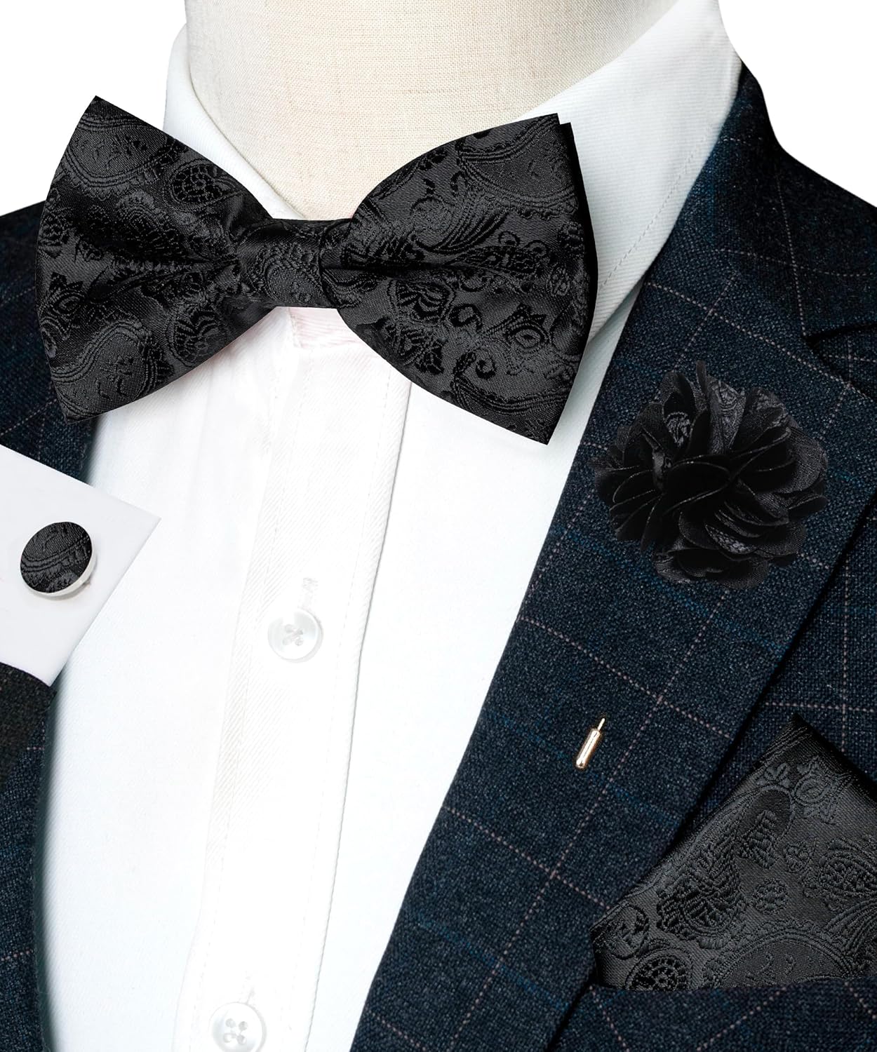 Paisley Pre-tied Bow Tie and P - Pocket Square Set reseña y precio
